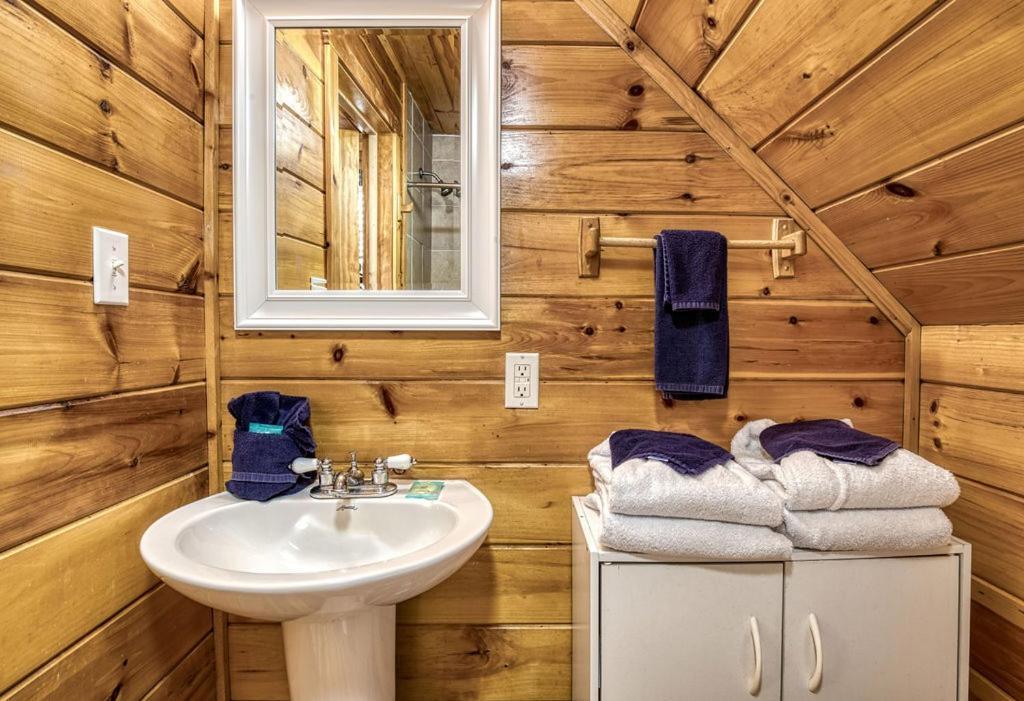 Wilderness Lodge, Hot Tub, Game Room, Pool Access, 1089 Free Tickets Each Paid Day, Dollywood And M Sevierville Zewnętrze zdjęcie